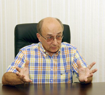 Главврач областной психиатрической больницы  Виктор Моторенко: ``Кризис пока пациентов не прибавил``