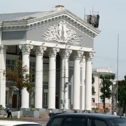 Своих матерей поздравил Центральный район