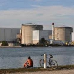 АЭС во Франции остановлена из-за разгерметизации трубопровода