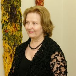 В картинной галереи Г. Х. Ващенко состоялось открытие выставки гобеленов Галины Кривоблоцкой и Анны Лукиной