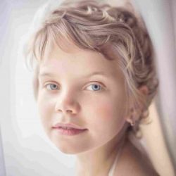 Опекун Лены Новик рассказала, как тратит деньги, собранные на лечение