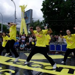 День молодежи в Гомеле встретили с трехсторонним футболом и под «Градусами»