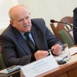 Жители Гомельского района жаловались председателю КГК Беларуси на плохие дороги