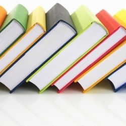 Каждый детский дом семейного типа получит библиотеку детских книг
