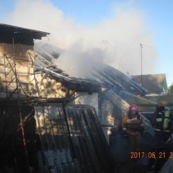 Из-за возможного короткого замыкания в Гомеле горел дом