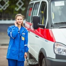 Самый скорый подарок: власти Гомеля вручили медикам ключи от 12 новых автомобилей 