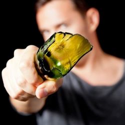 «Белочка» попутала или Кто проткнул меня бутылкой?