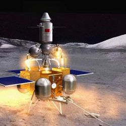 Китай отправляет первый возвращаемый спутник на Луну