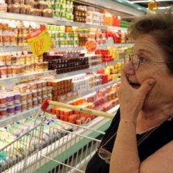 Санстанция приостановила работу сразу девяти продовольственных объектов в Гомельской области