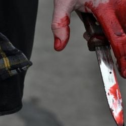 ШКОЛЬНИК-УБИЙЦА:16-летний парень зашел в комнату общежития и зарезал мужчину