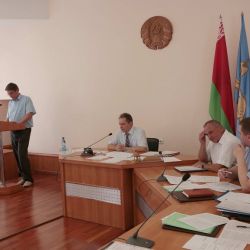 Почему УКС по-прежнему не слышит гомельчан?