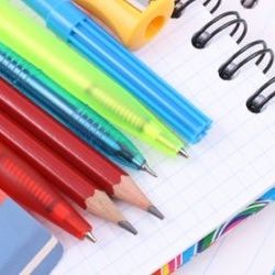 От носков до дневников: Сегодня в Гомеле начали работать школьные базары