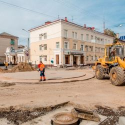 Три кольца: На улице Кирова уже видны очертания новых круговых перекрестков