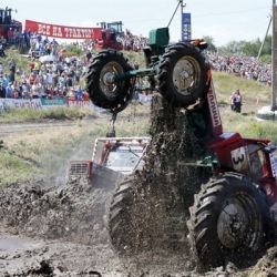 Гонки на тракторах «Беларус» в 2015 году: выжать 100 км/ч
