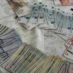 Доллары не дорого: в Калинковичах задержали местного жителя, проводившего незаконные валютно-обменные операции