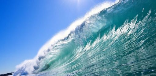Отчего на море появляются волны?